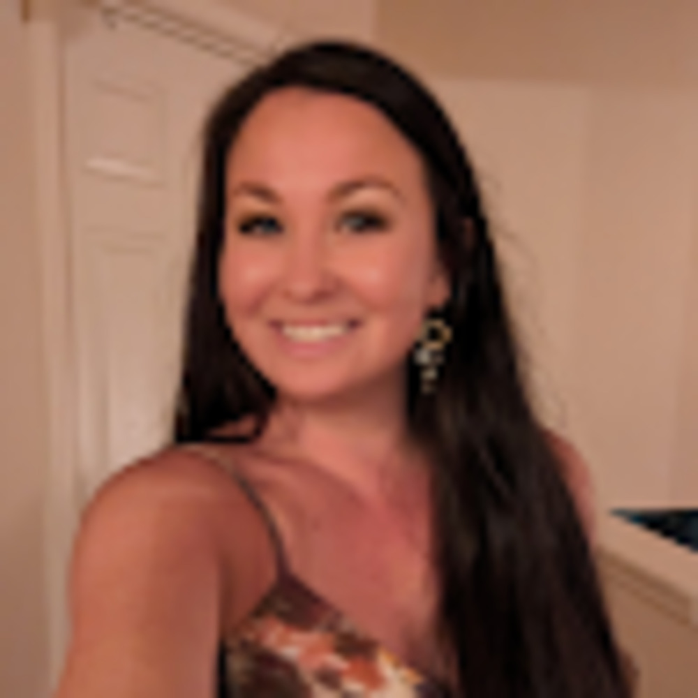 Meet your Posher, Noelani